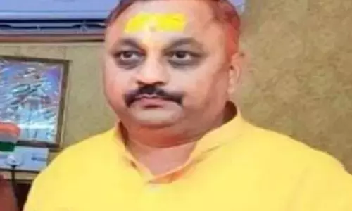 Sultanpur news : पूर्व विधायक चंद्रभद्र सिंह समेत छह लोगों पर दर्ज हुआ धोखाधड़ी का केस Sultanpur news : पूर्व विधायक चंद्रभद्र सिंह समेत छह लोगों पर दर्ज हुआ धोखाधड़ी का केस