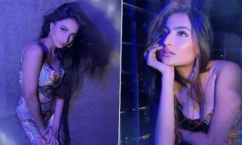 Palak Tiwari Sexy Video: Palak Tiwari का Sexy आउटफिट में दिखा बोल्ड अवतार, दीवाने हुए फैंस बोले-आपका हुस्न तबाही है