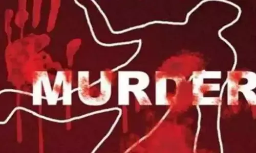 Ayodhya News: अयोध्या में युवक की हत्या कर घर के सामने फेंका शव, एक आरोपी गिरफ्तार