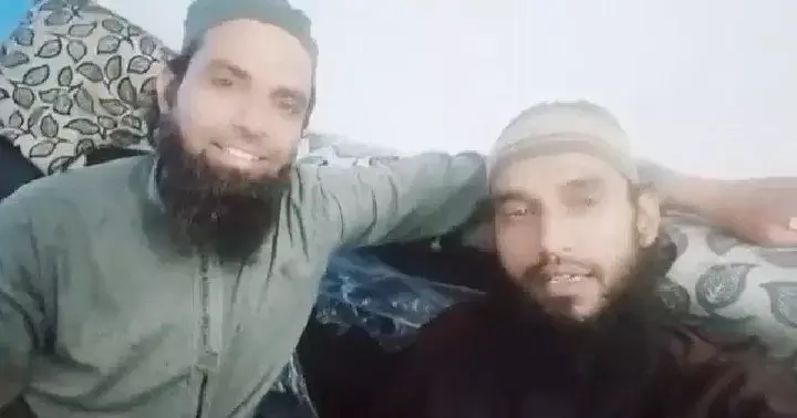 Udaipur murder : दुकान में गला काटकर हत्या करने वाले दोनों आरोपी राजसमंद से गिरफ्तार, बवाल के बाद इंटरनेट बंद Udaipur murder : दुकान में गला काटकर हत्या करने वाले दोनों आरोपी राजसमंद से गिरफ्तार, बवाल के बाद इंटरनेट बंद