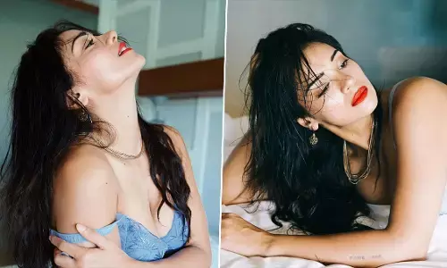 Megha Gupta ने हॉट ब्रा पहन बोल्ड लुक से बढ़ाया इंटरनेट का पारा, यूजर्स बोले-रेड अलर्ट मोमेंट