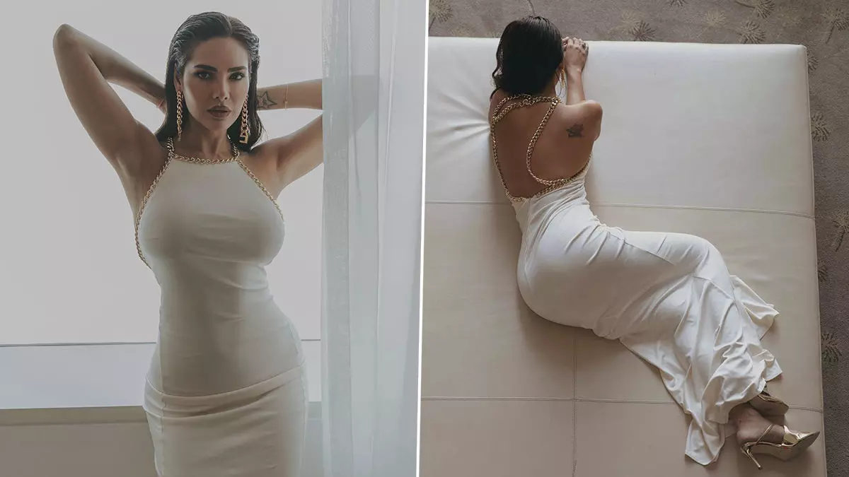 Hotness की नई परिभाषा बनीं Esha Gupta, एक्ट्रेस ने White Bodycon ड्रेस में शेयर कीं बेहद Bold तस्वीरें Hotness की नई परिभाषा बनीं Esha Gupta, एक्ट्रेस ने White Bodycon ड्रेस में शेयर कीं बेहद Bold तस्वीरें