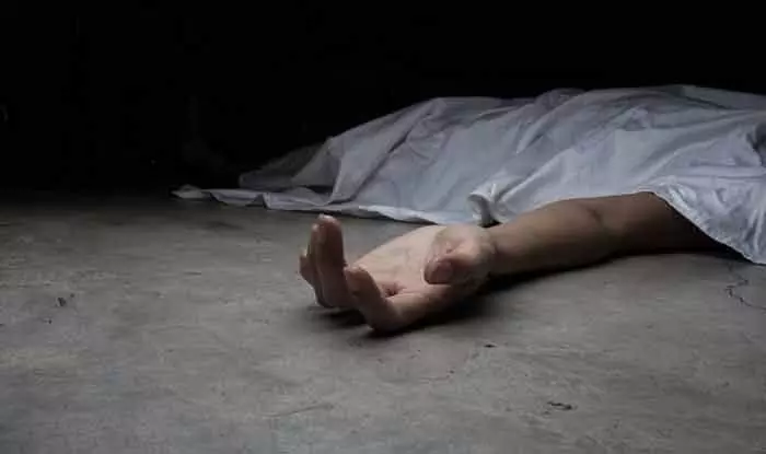 गाजियाबाद में 27 वर्षीय युवक ने फांसी लगाकर की आत्महत्या