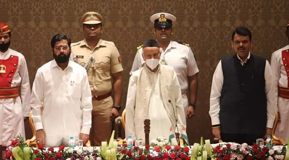 Maharashtra Politics LIVE: एकनाथ शिंदे ने ली सीएम पद की शपथ, देवेंद्र फडणवीस बने डिप्टी सीएम, PM मोदी ने दी बधाई