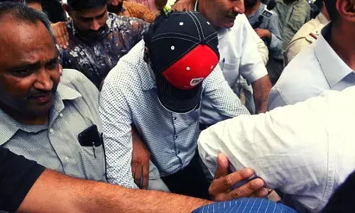 मोहम्‍मद जुबैर की गिरफ्तारी की मांग उठाने वाले हनुमान भक्‍त नाम के यूजर का अकाउंट ट्विटर से गायब