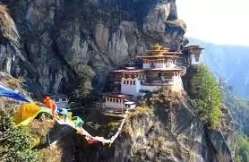 दो बरस बाद पर्यटकों के लिए खुल रहा है भूटान लेकिन रहेगी एक शर्त के साथ