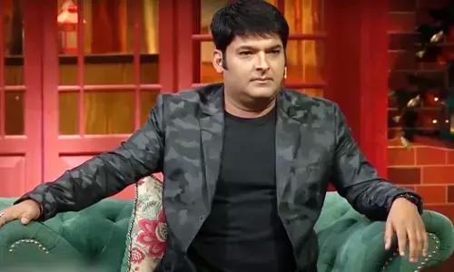 Kapil Sharma: बुरे फंसे कॉमेडियन कपिल शर्मा, अमेरिका में दर्ज हुआ मामला, जानें- पूरा मामला Kapil Sharma: बुरे फंसे कॉमेडियन कपिल शर्मा, अमेरिका में दर्ज हुआ मामला, जानें- पूरा मामला