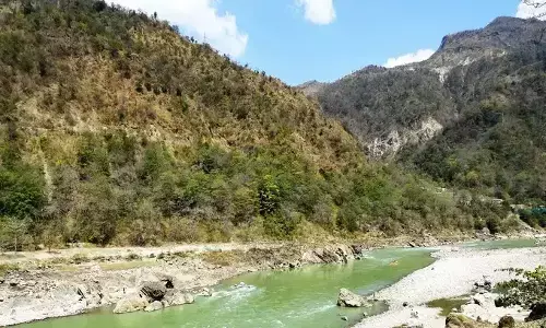 अब दिल्ली से 350 के किराया में ही लीजिए गोवा 9 बीच का मज़ा!