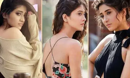 Shivangi Joshi Sexy Video: शिवांगी जोशी ने हॉट ब्लैक गाउन में बढ़ाया टेम्परेचर, यूजर्स का धड़का दिल