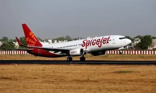 स्पाइस जेट के विमान की कराची में इमरजेंसी लैंडिंग, दिल्ली से दुबई जा रहा था विमान