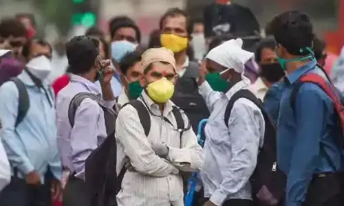 CoronaVirus Mask : सावधान, नहीं टला कोरोना का खतरा? इस शहर में फेस मास्क न लगाने पर लगेगा 500 रुपये का जुर्माना CoronaVirus Mask : सावधान, नहीं टला कोरोना का खतरा? इस शहर में फेस मास्क न लगाने पर लगेगा 500 रुपये का जुर्माना