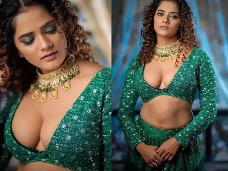 Bhagyashree Mote Sexy Video Photos: मराठी फिल्मों की हॉट एक्ट्रेस भाग्यश्री मोटे ने सेक्सी स्टाइल में बीच पर किया पोज, दिखा दिलकश अंदाज