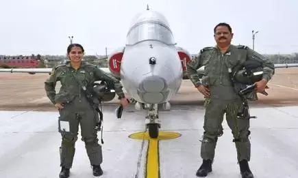 Fighter Pilot Father Daughter Duo: पिता-पुत्री की जोड़ी ने रचा इतिहास, वायुसेना में पहली बार एक साथ उड़ाया विमान