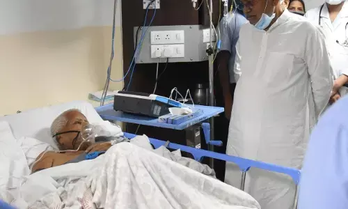 नीतीश कुमार ने अस्पताल जाकर लालूप्रसाद यादव के लिए हालचाल, इलाज के लिए दिल्ली लाए जाएंगे नीतीश कुमार ने अस्पताल जाकर लालूप्रसाद यादव के लिए हालचाल, इलाज के लिए दिल्ली लाए जाएंगे