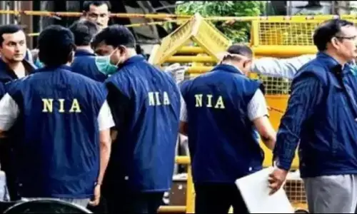 Amravati killing: 15 जुलाई तक एनआईए की हिरासत में 7 आरोपी, महाराष्ट्र में 13 स्थानों पर छापेमारी, पुलिस अलर्ट और जांच तेज Amravati killing: 15 जुलाई तक एनआईए की हिरासत में 7 आरोपी, महाराष्ट्र में 13 स्थानों पर छापेमारी, पुलिस अलर्ट और जांच तेज