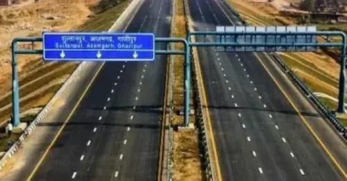 फर्राटा भरने को बुंदेलखंड एक्सप्रेस-वे तैयार, 3200 किलोमीटर एक्सप्रेसवे की मिलेगी सौगात