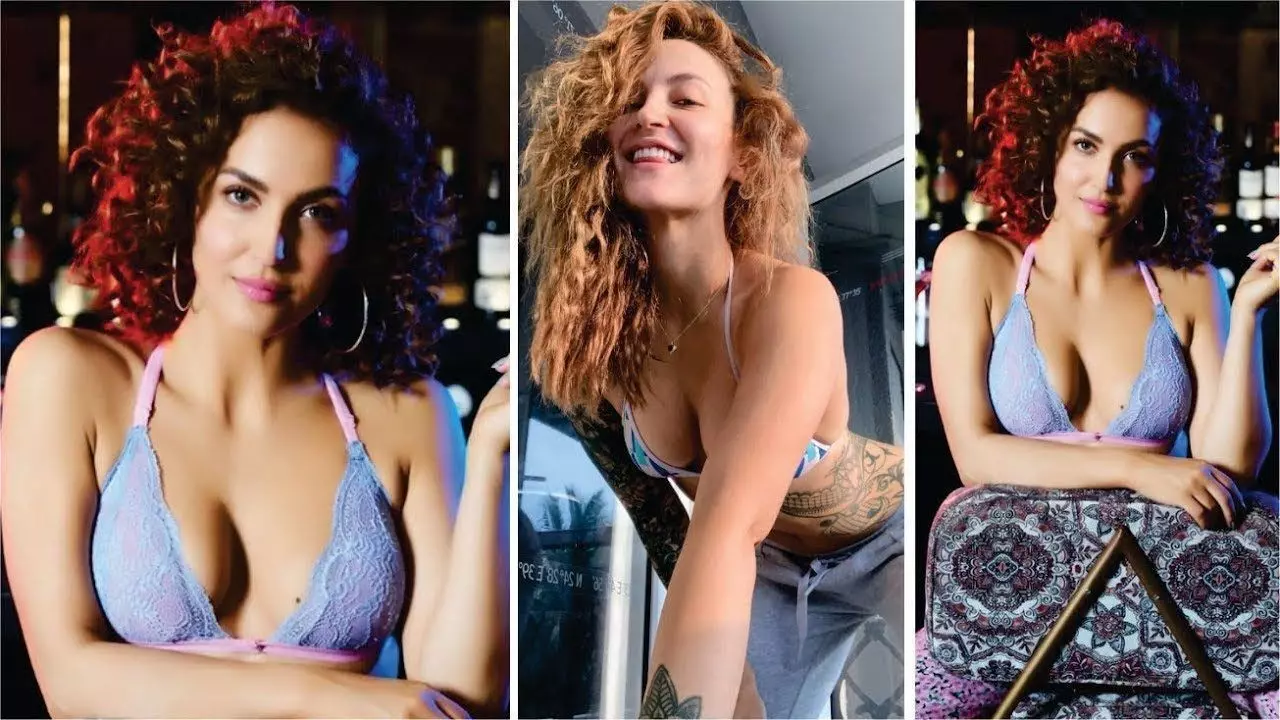 Elli AvrRam Sexy Video Photos: एली अवराम ने Sexy शर्ट में ढाया कहर, एक्ट्रेस का Sexy अवतार देख यूजर्स हुए मदहोश Elli AvrRam Sexy Video Photos: एली अवराम ने Sexy शर्ट में ढाया कहर, एक्ट्रेस का Sexy अवतार देख यूजर्स हुए मदहोश