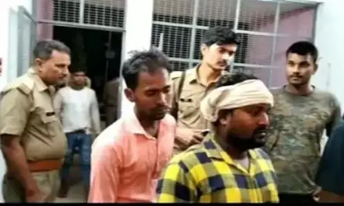 यूपी: कानपुर में बड़ा हादसा: जहरीली गैस से 3 युवकों की मौत, CM योगी ने 2-2 लाख रुपये मुआवजे की घोषणा यूपी: कानपुर में बड़ा हादसा: जहरीली गैस से 3 युवकों की मौत, CM योगी ने 2-2 लाख रुपये मुआवजे की घोषणा