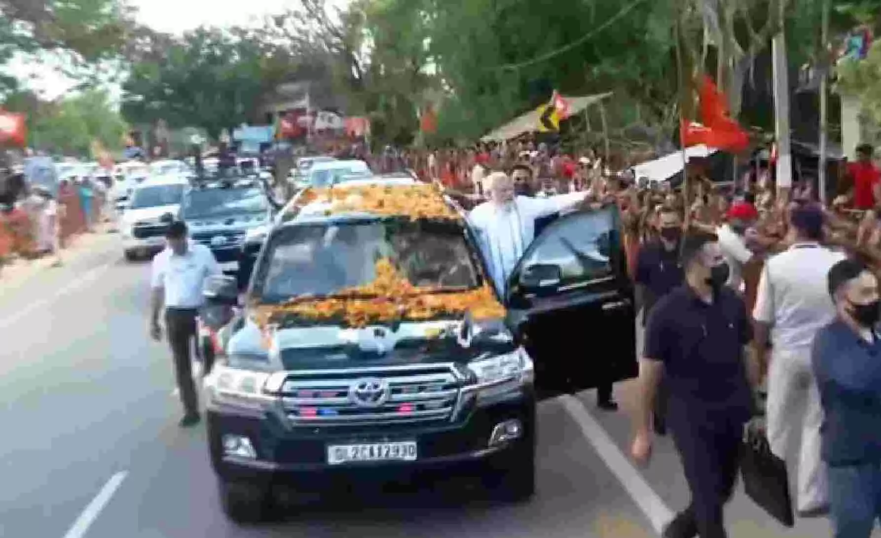 PM Narendra Modi in Deoghar LIVE: सावन से ऐन पहले बाबा धाम में PM मोदी ने लगाया ध्यान, गर्भ गृह में की खास पूजा-अर्चना