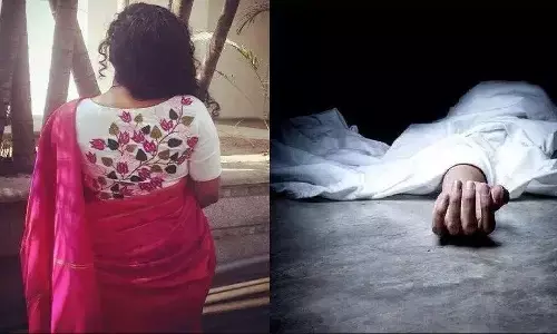 पत्नी की हत्या कर शव के पास बैठकर ये काम कर रहा था पति, देखकर शर्म से बेटे और मां ने बंद कर ली अपनी आंखें पत्नी की हत्या कर शव के पास बैठकर ये काम कर रहा था पति, देखकर शर्म से बेटे और मां ने बंद कर ली अपनी आंखें