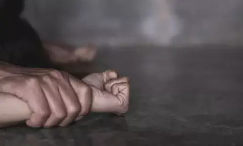 कटिहारः घर में सो रही महिला को बेटी के सामने खींचा, सामूहिक दुष्कर्म के बाद दोनों आंख फोड़ी, दरिंदगी की हदें पार