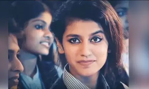 Priya Prakash Varrier Sexy Video Photos: प्रिया प्रकाश वारियर ने रेड ड्रेस में बढ़ाया टेम्परेचर, यूजर्स बोले-उफ्फ सेक्सी प्रिया Priya Prakash Varrier Sexy Video Photos: प्रिया प्रकाश वारियर ने रेड ड्रेस में बढ़ाया टेम्परेचर, यूजर्स बोले-उफ्फ सेक्सी प्रिया