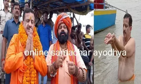 शिया वक्फ बोर्ड के पूर्व चेयरमैन जितेंद्र नारायण त्यागी उर्फ वसीम रिजवी अब लेंगे संन्यास,  सरयू में स्नान कर किया भगवा धारण