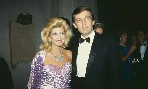 डोनाल्ड ट्रंप की एक्स-वाइफ इवाना ट्रंप का निधन, पूर्व राष्ट्रपति ने सोशल मीडिया पर लिखी ये बात