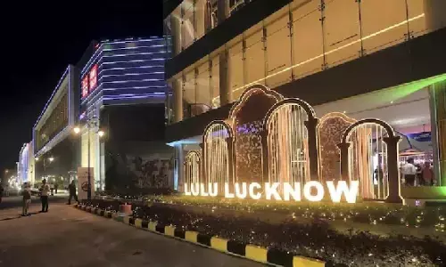 लुलु माल विवाद को लेकर अफसरों पर गिरी गाज, डीडीसी का हुआ तबदला