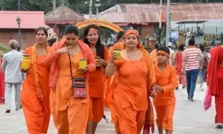 सात समुंदर पार कर इंग्लैंड से सुल्तानगंज गंगा घाट पहुंची भोलेनाथ की दीवानी रेबेका सात समुंदर पार कर इंग्लैंड से सुल्तानगंज गंगा घाट पहुंची भोलेनाथ की दीवानी रेबेका