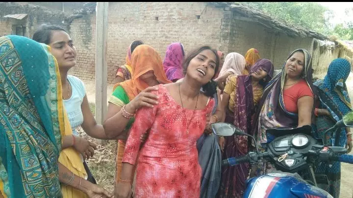 दो दिन पहले खेत गये किसान का कुएं मे मिला शव दो दिन पहले खेत गये किसान का कुएं मे मिला शव