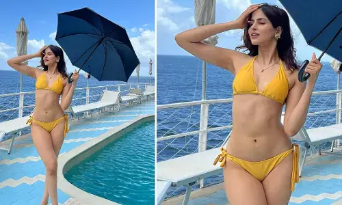 Sakshi Malik Sexy Video Photos: एक्ट्रेस Sakshi Malik ने सेक्सी बिकिनी Photos पोस्ट करके इंटरनेट पर मचाई सनसनी, देखें तस्वीरें Sakshi Malik Sexy Video Photos: एक्ट्रेस Sakshi Malik ने सेक्सी बिकिनी Photos पोस्ट करके इंटरनेट पर मचाई सनसनी, देखें तस्वीरें