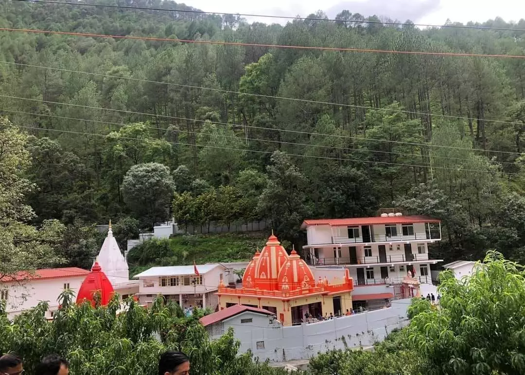 विनम्रता बड़े से बड़े अहंकार को भी हरा देती है