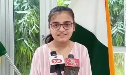 CBSE 12th Result: यूपी की तान्या सिंह ने किया टॉप, 500 में 500 नंबर मिले
