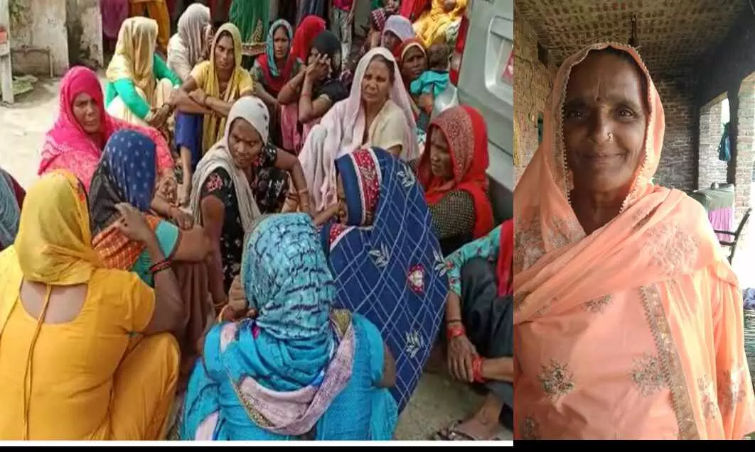 जंगल में महिला की लाश मिलने से मचा हड़कंप जंगल में महिला की लाश मिलने से मचा हड़कंप