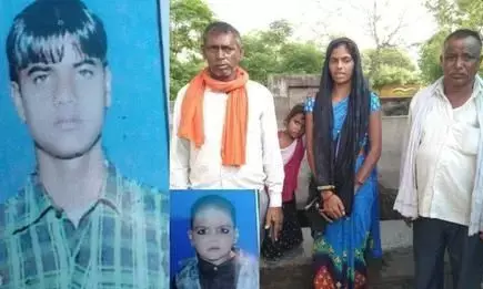 फंदे से लटके मिले बाप-बेटे, मायके से लौटी पत्नी ने खोला चौंकाने वाला राज, दिल दहला देने वाली घटना से लोग दंग फंदे से लटके मिले बाप-बेटे, मायके से लौटी पत्नी ने खोला चौंकाने वाला राज, दिल दहला देने वाली घटना से लोग दंग