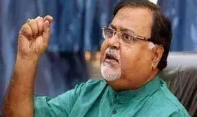 ममता के वो मंत्री, जिनके घर से मिले 21 करोड़ कैश, केवल कुत्तों के लिए दे रखा है एक बंगला ममता के वो मंत्री, जिनके घर से मिले 21 करोड़ कैश, केवल कुत्तों के लिए दे रखा है एक बंगला