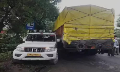 उत्तर प्रदेश: जांच के लिए रोकने पर एआरटीओ के सिपाही, वाहन चालक को ट्रक ने रौंदा, हुई मौत