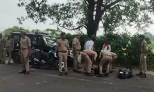 सुल्तानपुर में ट्रक ने ARTO के सिपाही-ड्राइवर को रौंदा, मौत सुल्तानपुर में ट्रक ने ARTO के सिपाही-ड्राइवर को रौंदा, मौत