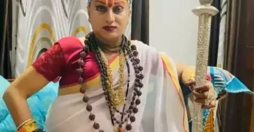 किन्नर महामंडलेश्वर का बड़ा ऐलान, बोलीं- चाहे जान चली जाए 8 अगस्त को ज्ञानवापी में करूंगी रुद्राभिषेक किन्नर महामंडलेश्वर का बड़ा ऐलान, बोलीं- चाहे जान चली जाए 8 अगस्त को ज्ञानवापी में करूंगी रुद्राभिषेक
