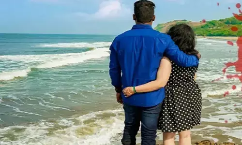 अद्भुत-अकल्पनीय लेकिन सत्य: पति ने समुद्र में गायब पत्नी की तलाश में खर्च किए 8 करोड़ रुपये, लेकिन पत्नी तो मौका लगते हो गई प्रेमी के साथ फरार अद्भुत-अकल्पनीय लेकिन सत्य: पति ने समुद्र में गायब पत्नी की तलाश में खर्च किए 8 करोड़ रुपये, लेकिन पत्नी तो मौका लगते हो गई प्रेमी के साथ फरार