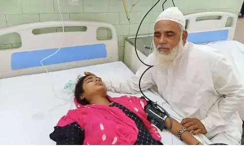 बरेली में दो सगी बहनों को जहरीले कीड़े ने काटा, एक की मौत, दूसरे की हालत गंभीर बरेली में दो सगी बहनों को जहरीले कीड़े ने काटा, एक की मौत, दूसरे की हालत गंभीर