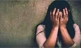 नौकरी का झांसा देकर होटल मे किया रेप,पुलिस मामले की जांच मे जुटी ।