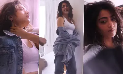 Rashmika Mandanna Sexy Video Photos: रश्मिका मंदाना ने अपनी कातिल अदाओं से लगाया हॉटनेस का तड़का, यूजर्स हार बैठे अपना दिल Rashmika Mandanna Sexy Video Photos: रश्मिका मंदाना ने अपनी कातिल अदाओं से लगाया हॉटनेस का तड़का, यूजर्स हार बैठे अपना दिल