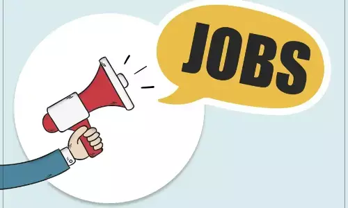 Sarkari Bharti: मेडिकल सेक्टर में निकलीं 1300 से ज्यादा नौकरियां, दो लाख तक रहेगी सैलरी Sarkari Bharti: मेडिकल सेक्टर में निकलीं 1300 से ज्यादा नौकरियां, दो लाख तक रहेगी सैलरी