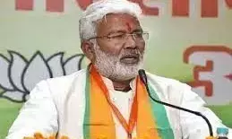 कैबिनेट मंत्री स्वतंत्र देव सिंह कांग्रेस पर जमकर बरसे