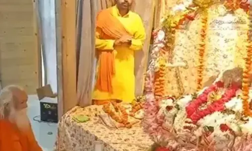 рдЪрд╛рдВрджреА рдХреЗ рдЭреВрд▓реЗ рдореЗрдВ рд╡рд┐рд░рд╛рдЬрдорд╛рди рд░рд╛рдорд▓рд▓рд╛,рд▓рд╛рдЦреЛрдВ рд╢реНрд░рджреНрдзрд╛рд▓реБрдУрдВ рдХреЛ рджреЗ рд░рд╣реЗрдВ рджрд┐рд╡реНрдп рджрд░реНрд╢рди рдЪрд╛рдВрджреА рдХреЗ рдЭреВрд▓реЗ рдореЗрдВ рд╡рд┐рд░рд╛рдЬрдорд╛рди рд░рд╛рдорд▓рд▓рд╛,рд▓рд╛рдЦреЛрдВ рд╢реНрд░рджреНрдзрд╛рд▓реБрдУрдВ рдХреЛ рджреЗ рд░рд╣реЗрдВ рджрд┐рд╡реНрдп рджрд░реНрд╢рди