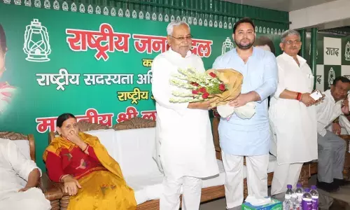 तेजस्वी से बंग्ला छीनने बाले नीतीश ने क्यों किया ये वादा!