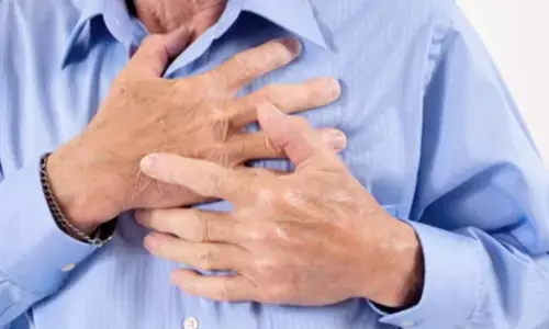 हार्ट की सेहत बिगड़ने पर शरीर में दिखते हैं ये लक्षण, भूलकर भी न करें इग्नोर, वरना… हार्ट की सेहत बिगड़ने पर शरीर में दिखते हैं ये लक्षण, भूलकर भी न करें इग्नोर, वरना…