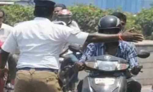 खोकर की ठोकर पर लाखों की उगाही? गाजियाबाद यातायात पुलिस कारनामा